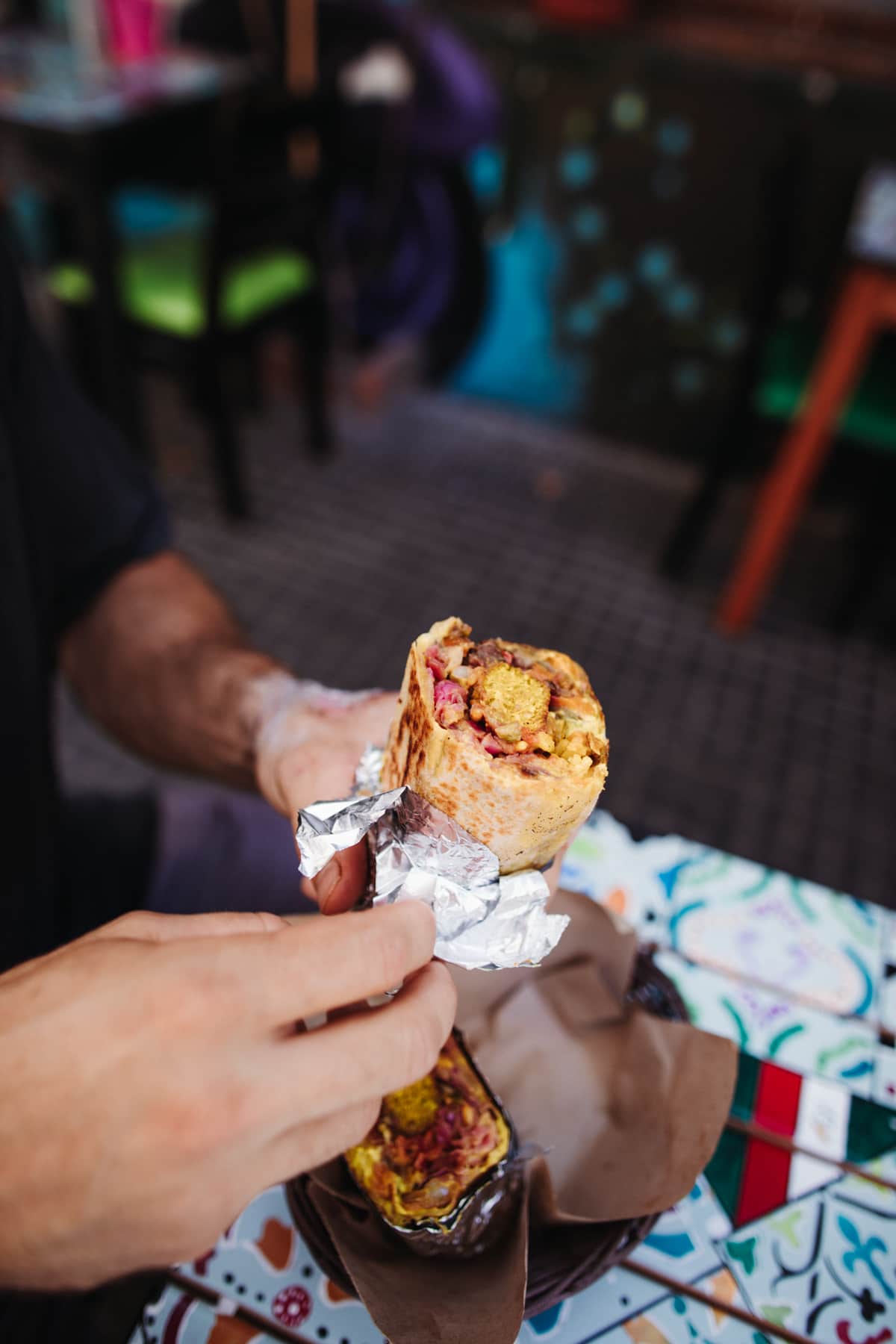 Ambiente festivo de evento en La Chingada